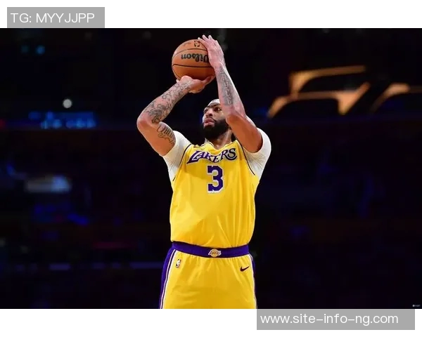 浓眉称赞克里斯蒂多才多艺自信心提升显著助力球队表现