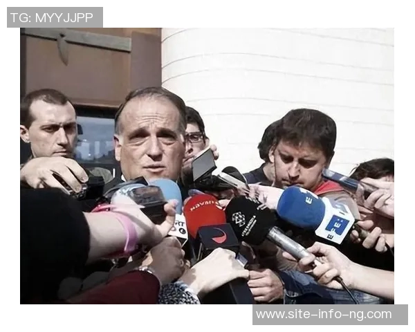 主持人表达对亚马尔生活方式的理解与共鸣分享年轻时的相似经历